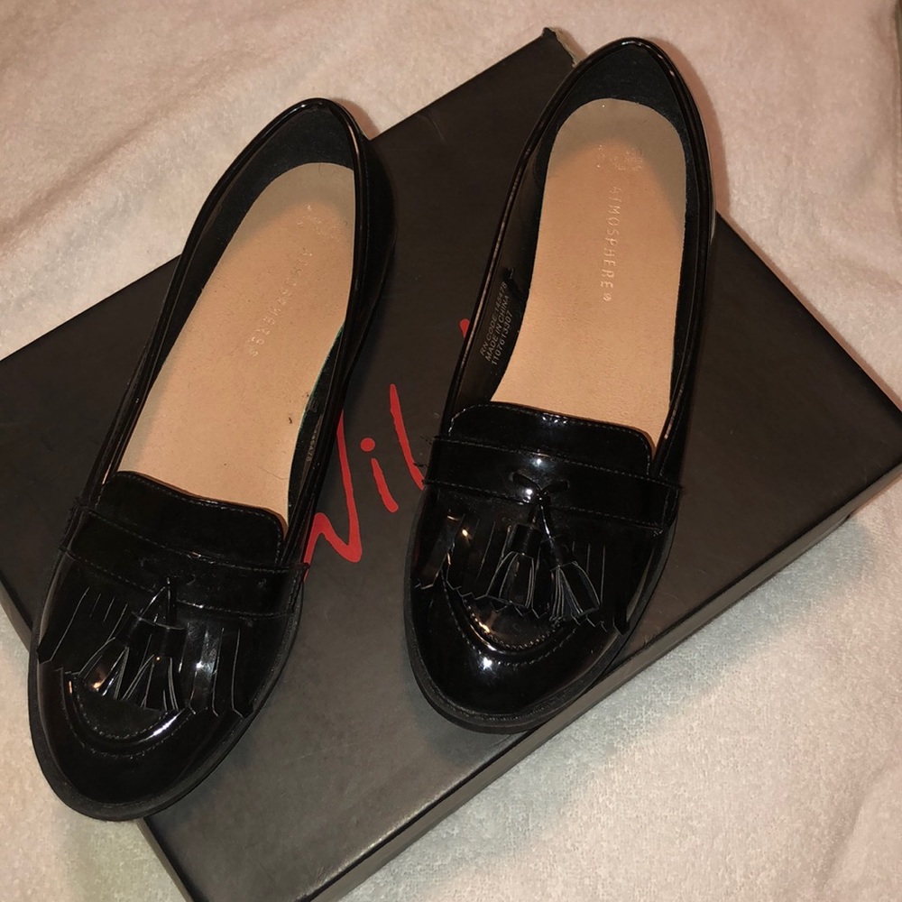 Women’s Black patent leather loafers